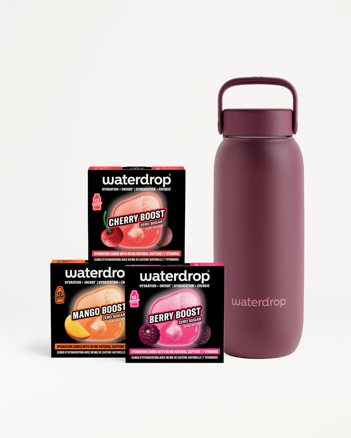Magenta isolierte Wasserflasche mit Henkel neben drei kleinen schwarzen Boxen.