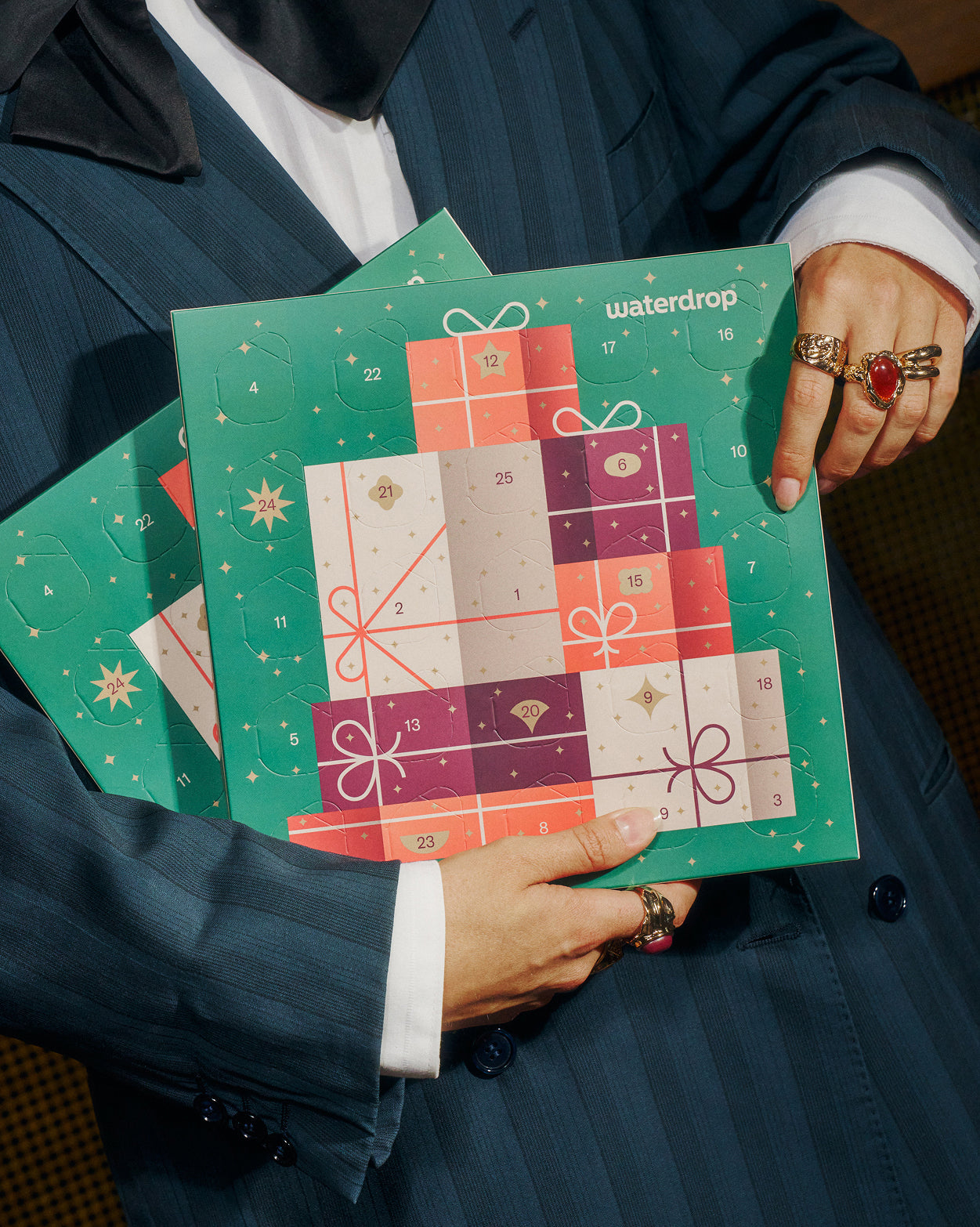 Adventskalender Small Twin Pack mit 25 fruchtigen Wasserwürfeln.