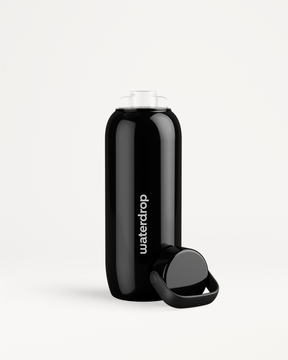 All-Purpose Thermo Glossy: Wiederverwendbare, glänzende Wasserflasche mit Tragegriff.