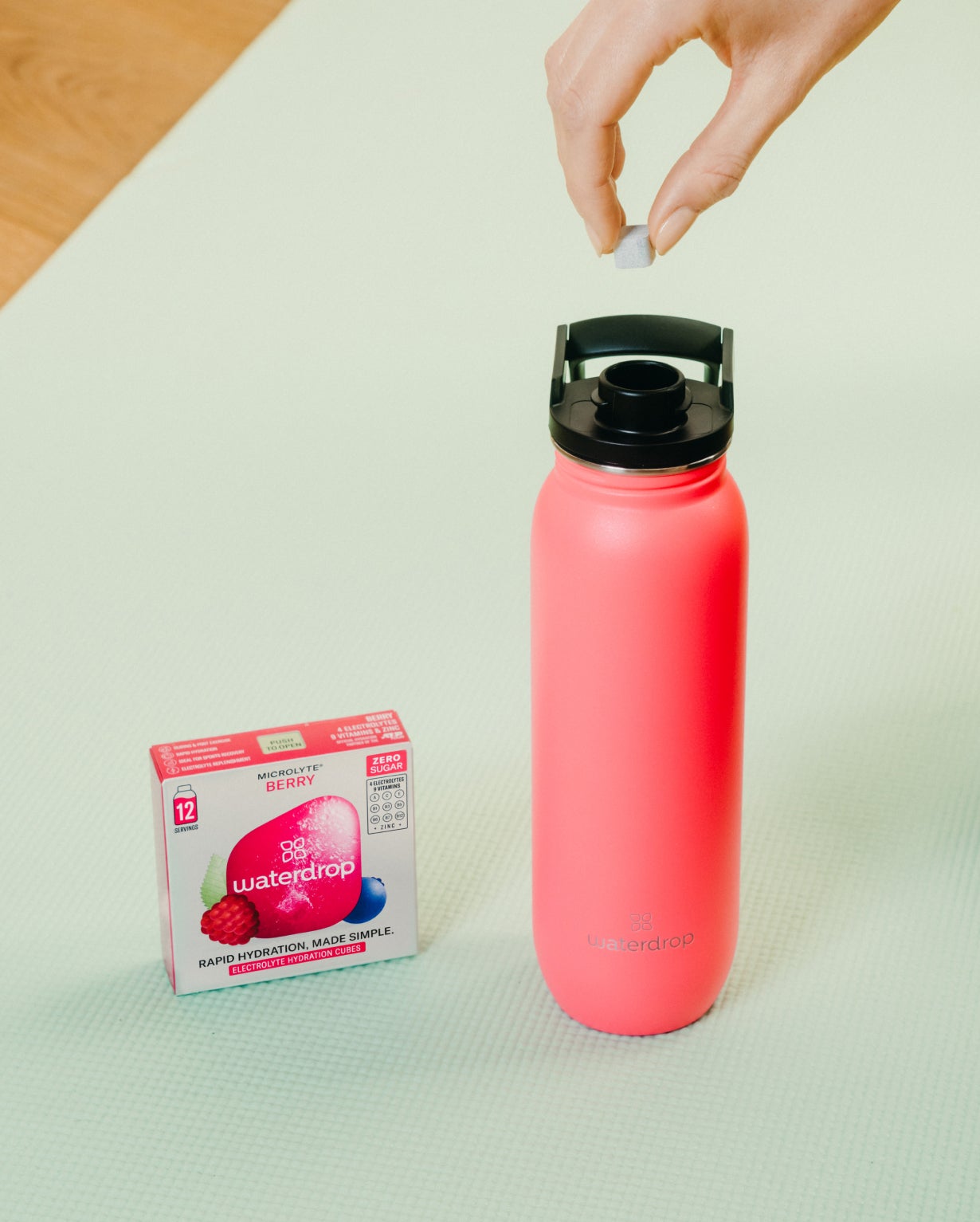 Gift Base Edelstahl Wasserflasche 600 Ml Weiß - Mit 2 Kappen