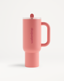 Explorer Thermo Tumbler mit Griff und aufklappbarem Trinkhalm.