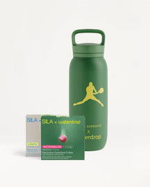 Novak Djokovic Bottle Set mit Getränkewürfeln.