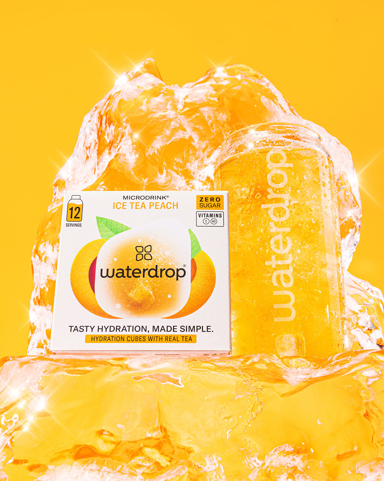 Social Mode Set: Microdrink EISTEE PFIRSICH und Glas.