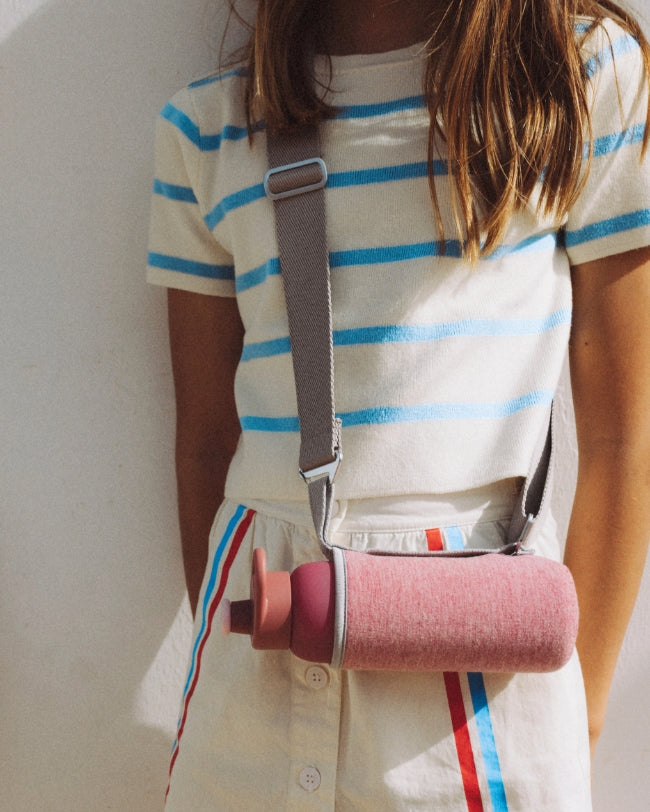 Bottle Sleeve Strap zur praktischen Flaschenbefestigung.
